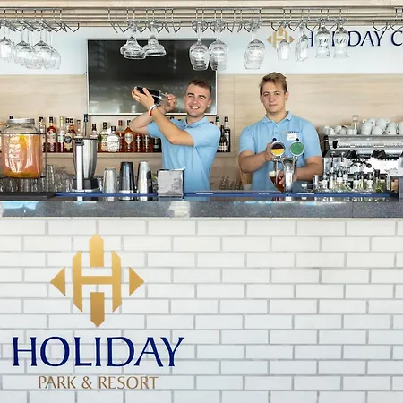 Village de vacances & *