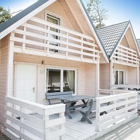 Village de vacances & *