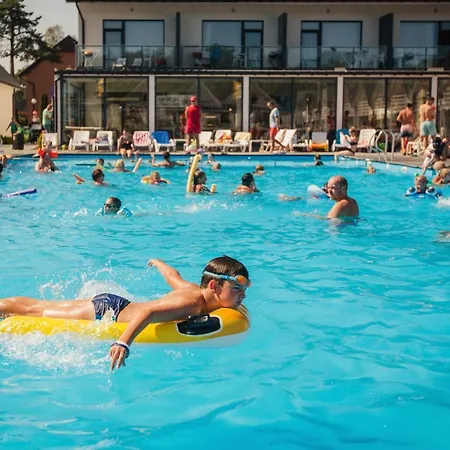 & Village de vacances *